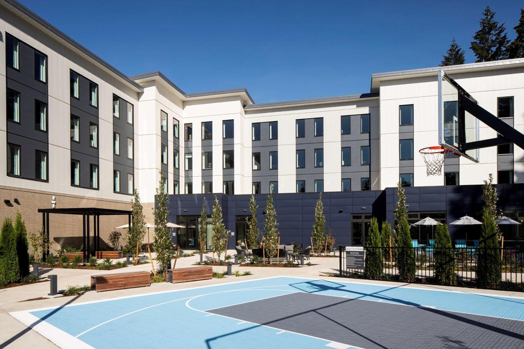 Hilton Garden Inn Wilsonville Portland Exterior photo