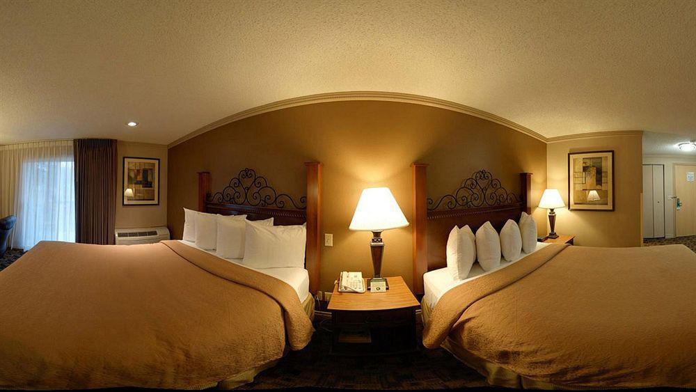 Hilton Garden Inn Wilsonville Portland Exterior photo